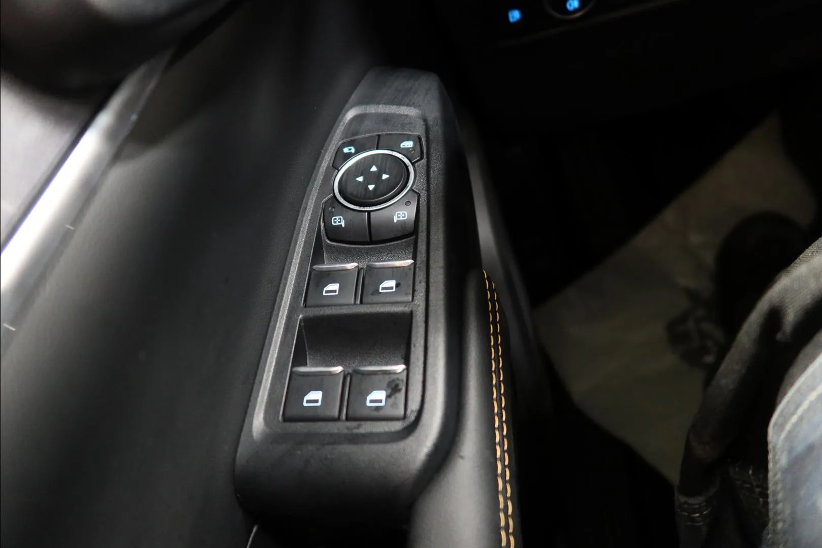 Ford Ranger JON-155 carousel image