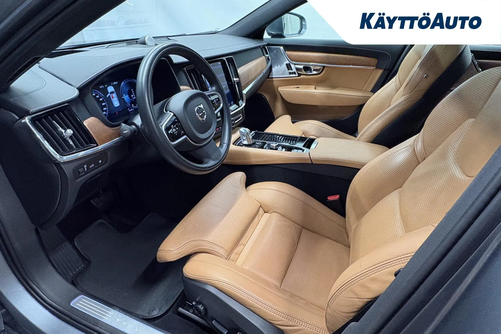 VOLVO S90 SMN-904 carousel image