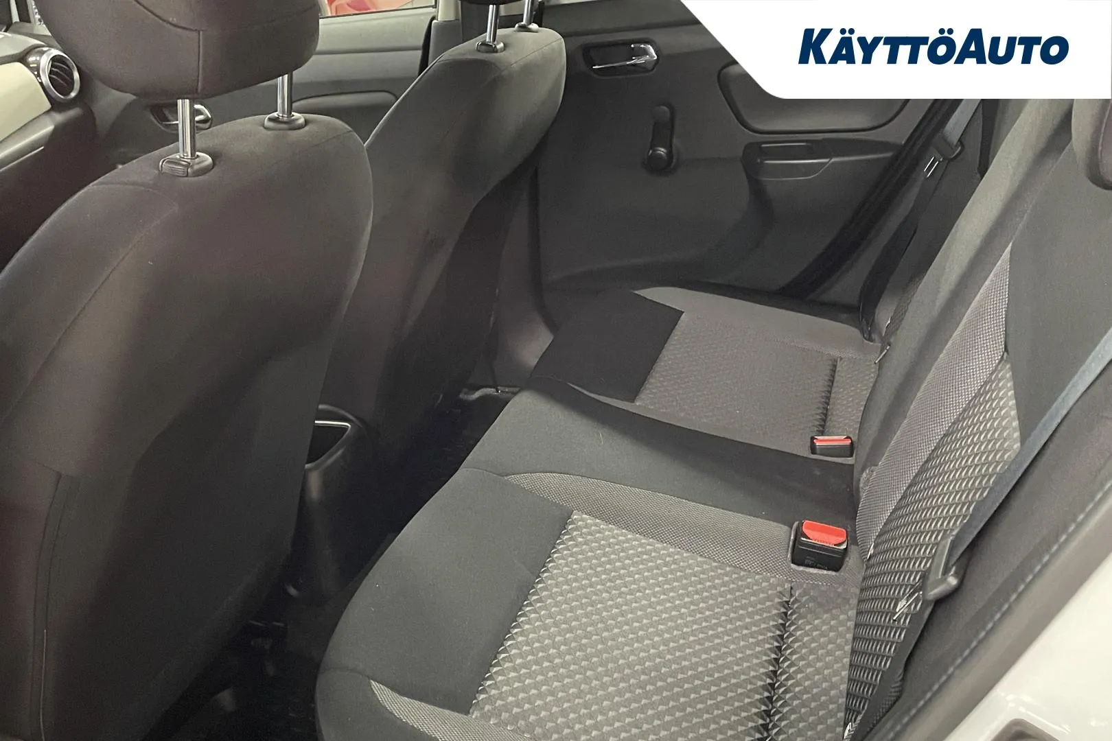 Nissan Micra SOT-453 carousel image