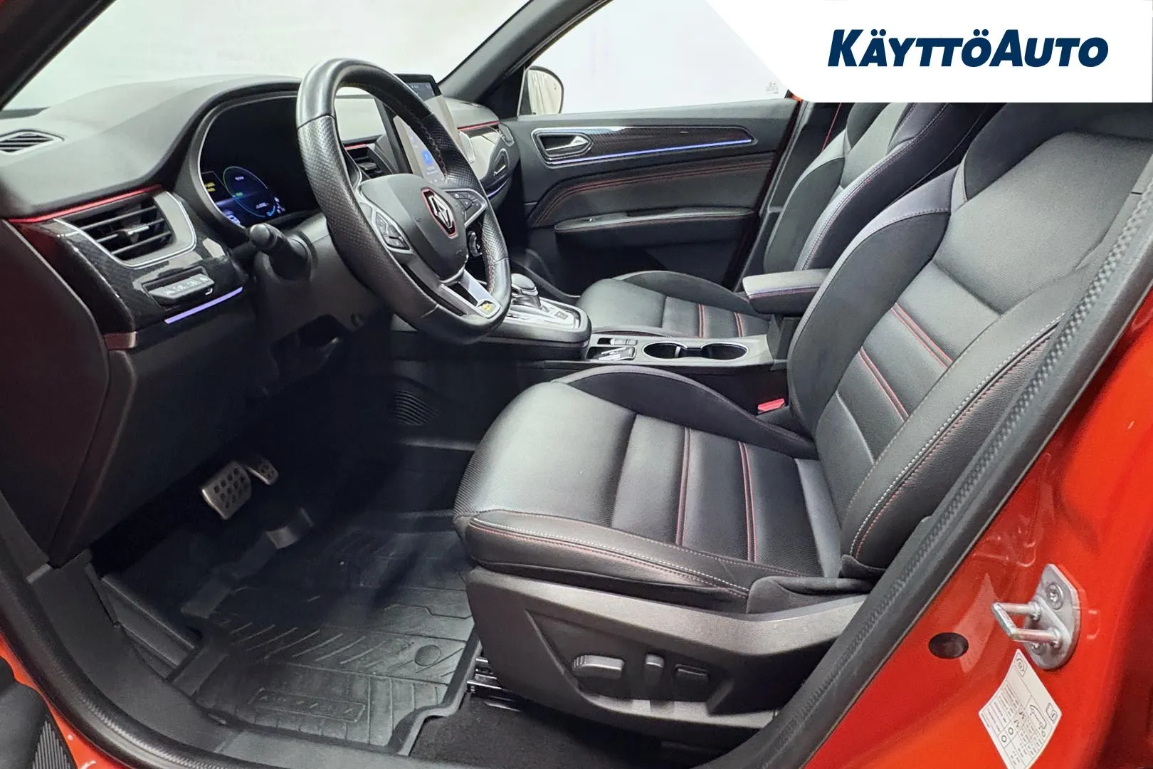 RENAULT Arkana EUH-591 carousel image