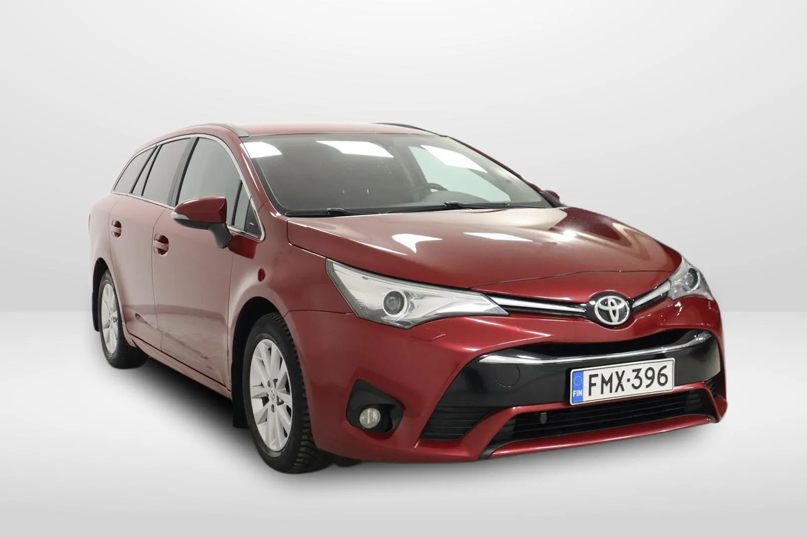 Toyota Avensis FMX-396 carousel image