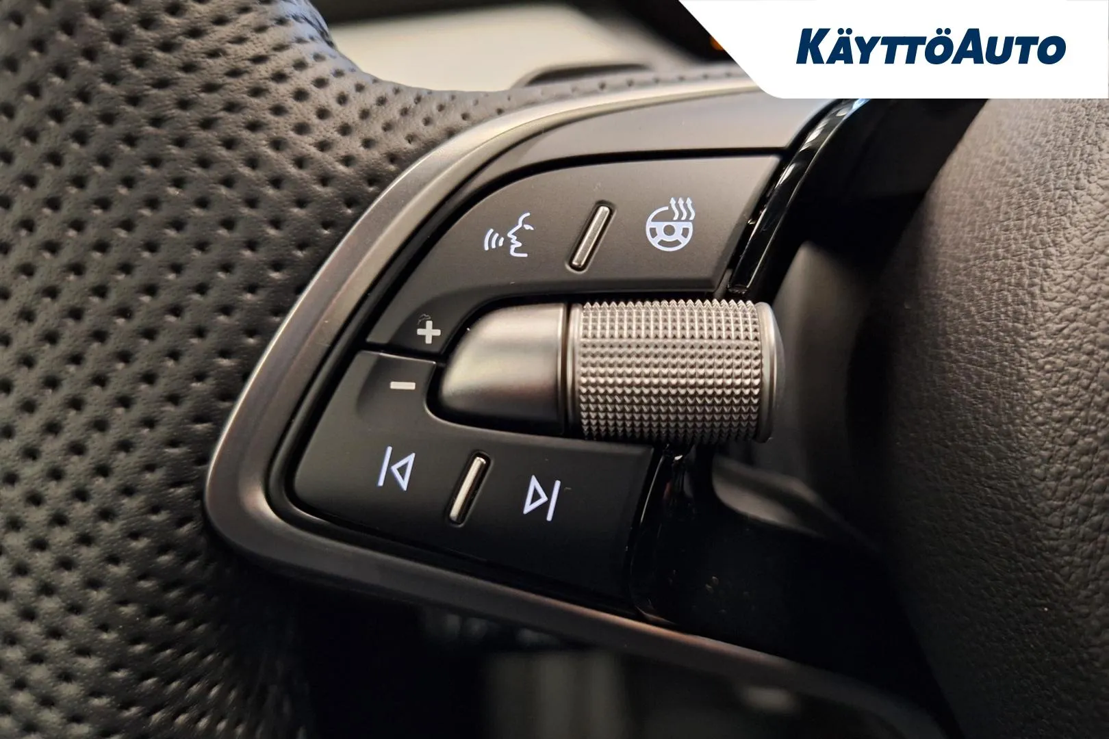 Skoda Elroq JOM-813 carousel image