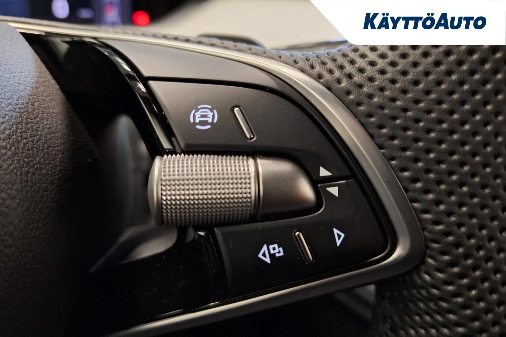 Skoda Elroq JOM-813 carousel image