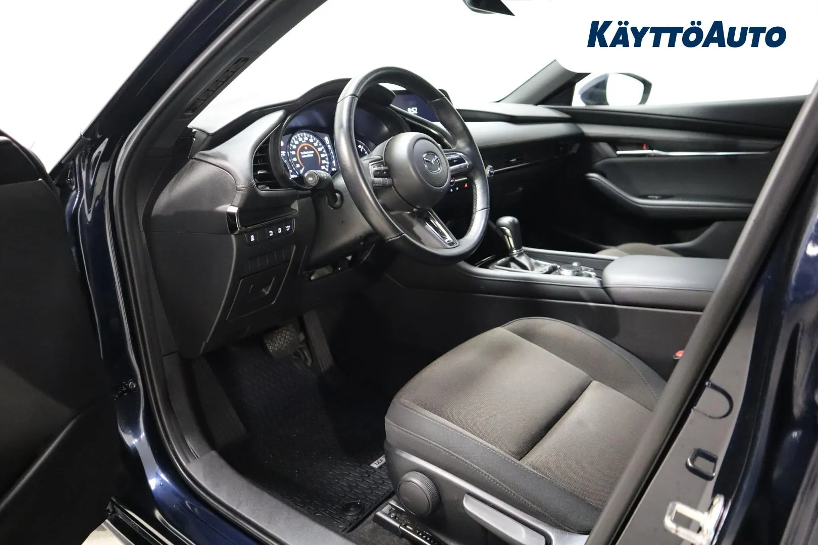 MAZDA Mazda3 BVH-738 carousel image