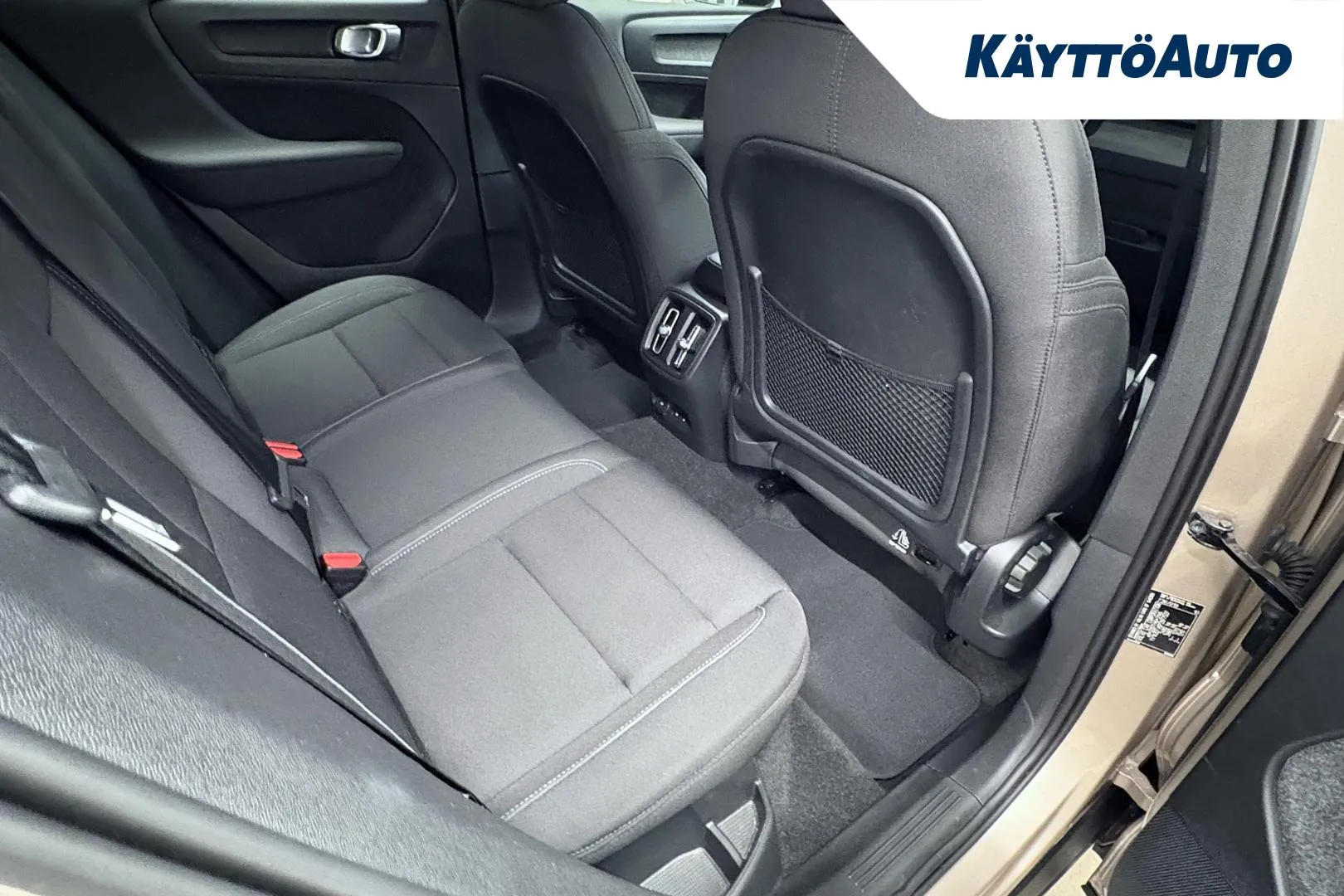 VOLVO XC40 MOL-797 carousel image