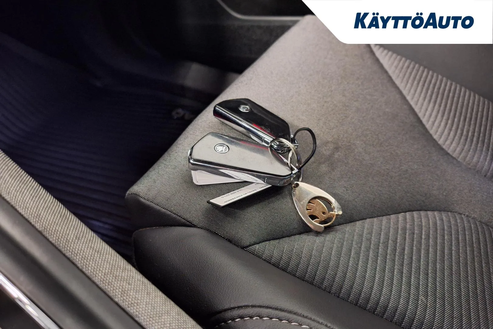 SKODA Enyaq OZY-908 carousel image