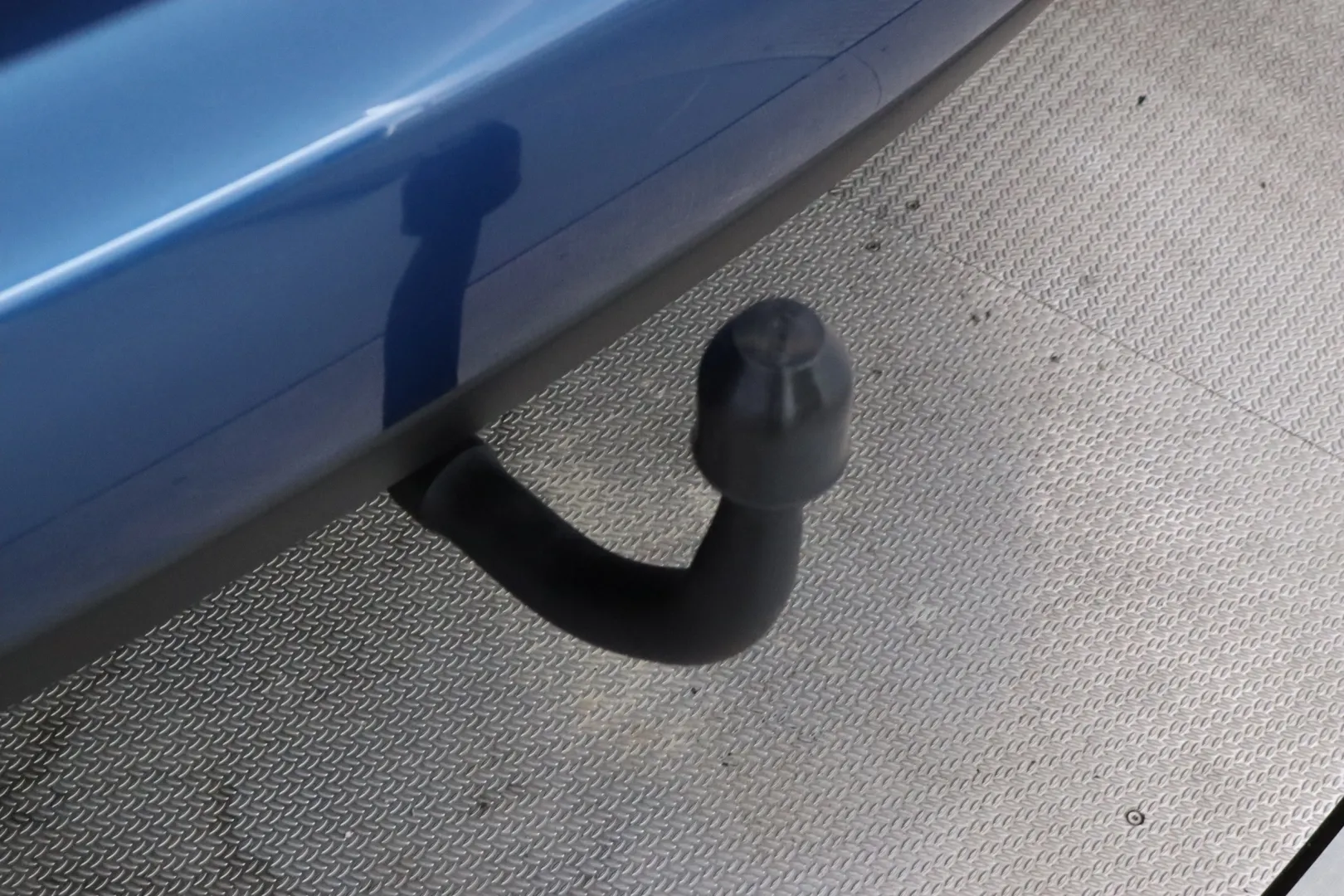 AUDI A4 YHK-609 carousel image