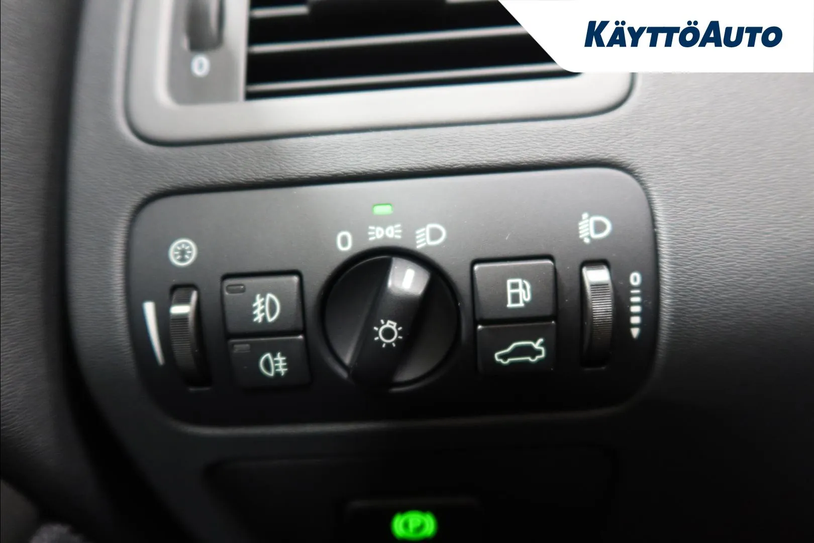 Volvo S80 GJA-160 carousel image