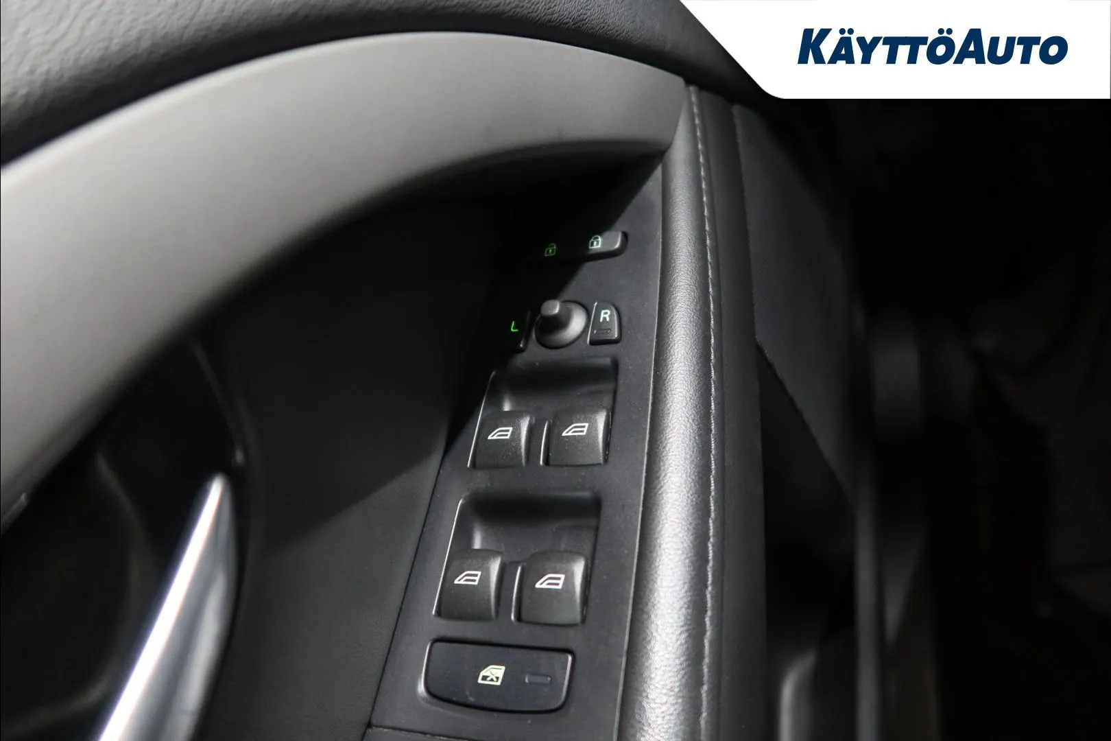 Volvo S80 GJA-160 carousel image