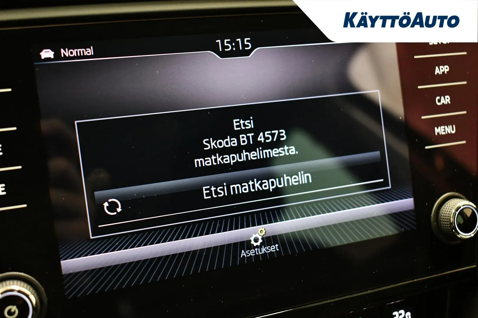 SKODA Octavia ZLT-370 carousel image