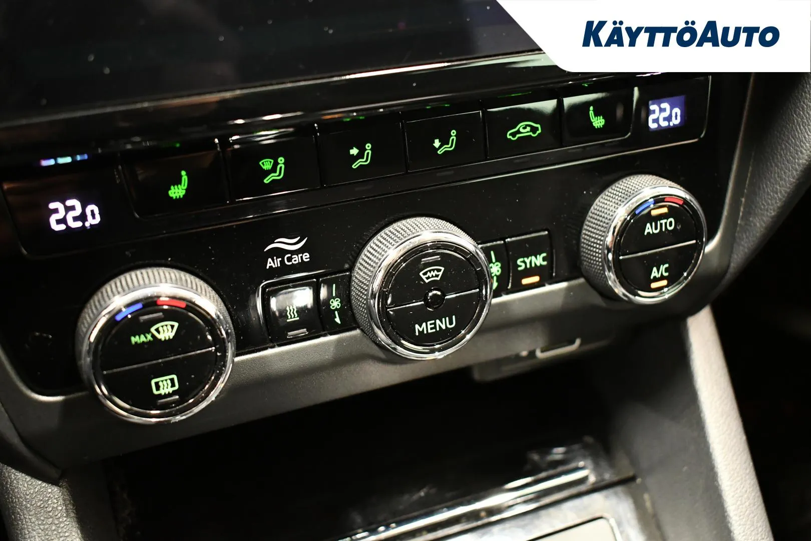 SKODA Octavia ZLT-370 carousel image