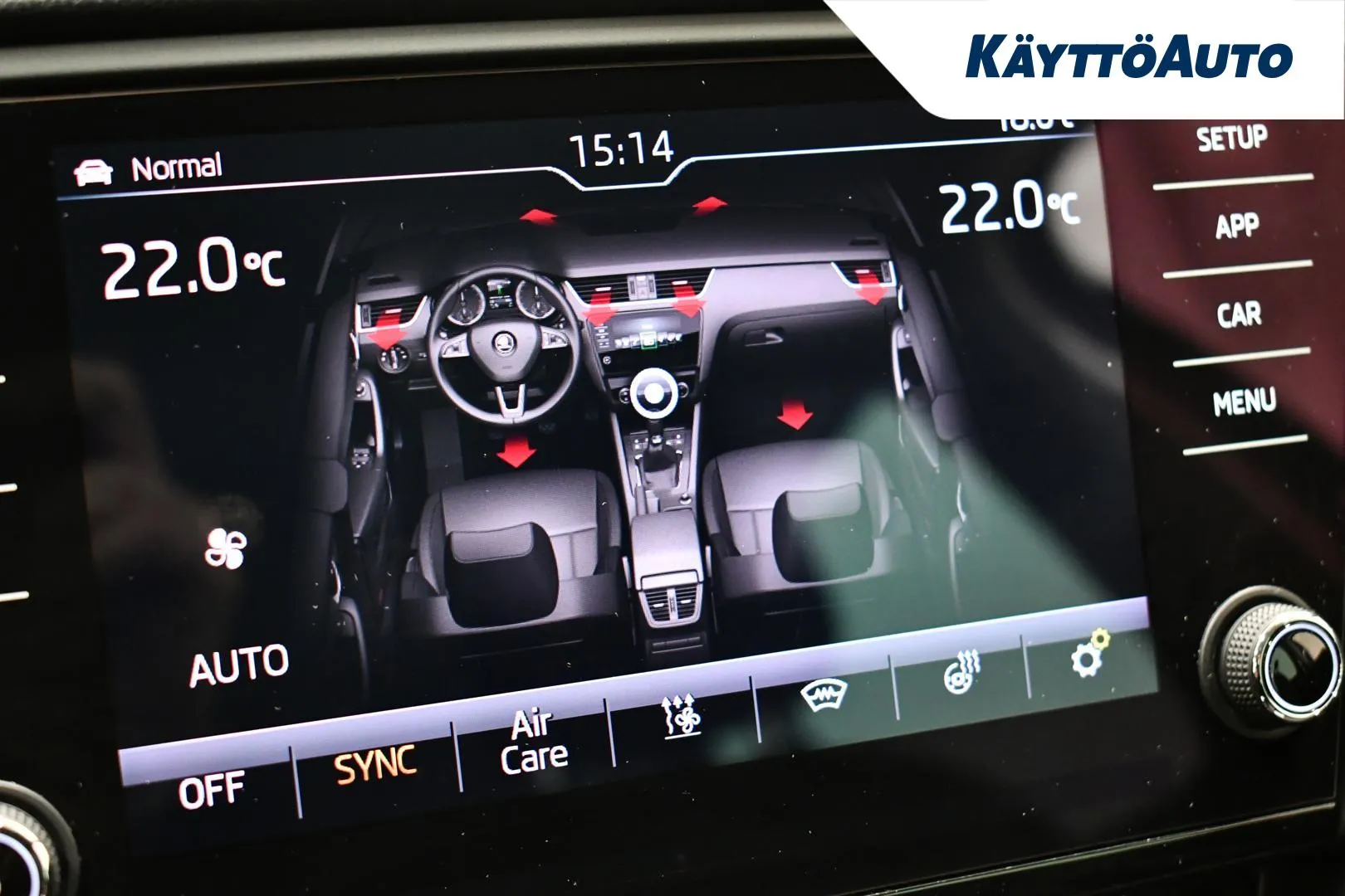 SKODA Octavia ZLT-370 carousel image