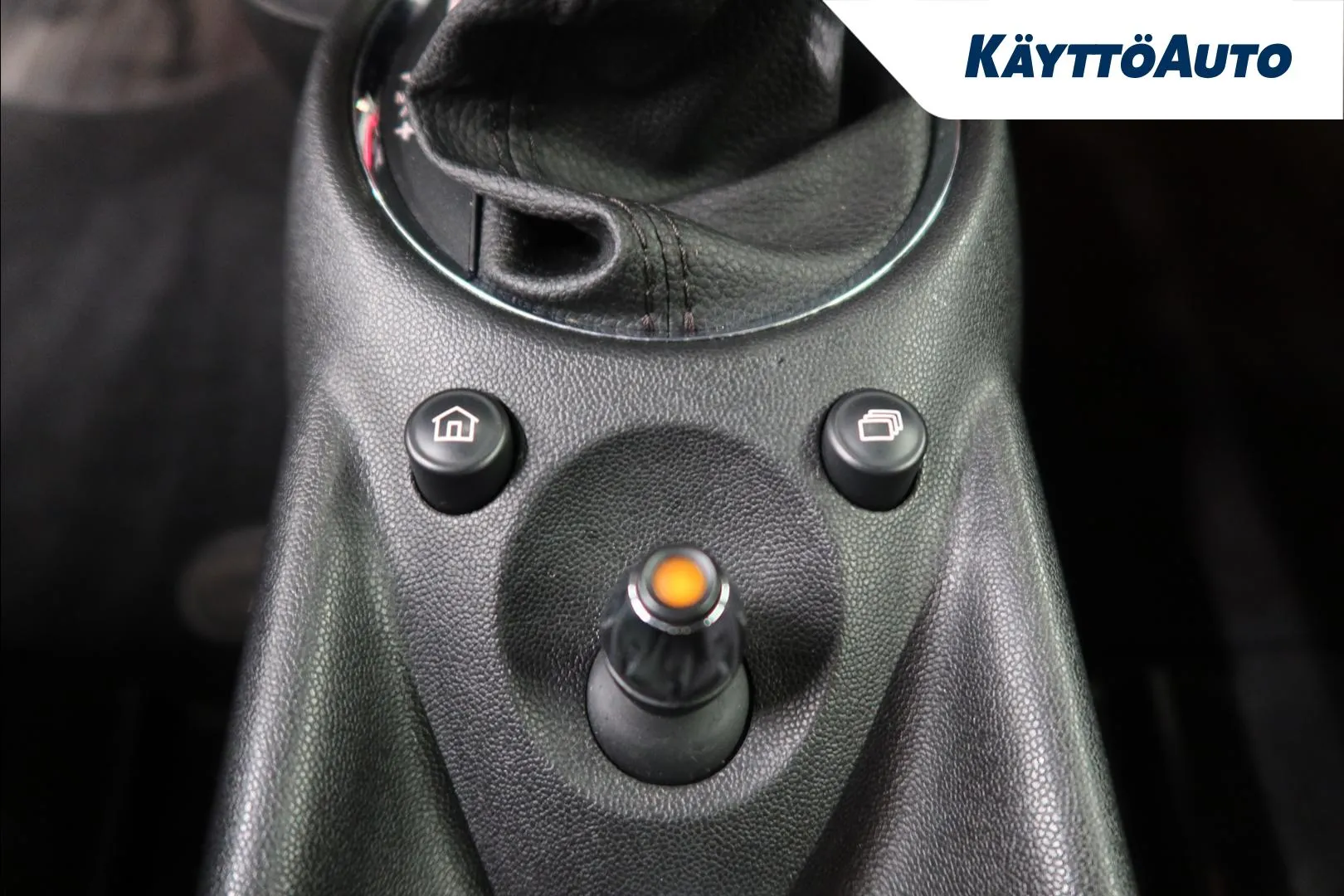 MINI Cooper CMS-645 carousel image