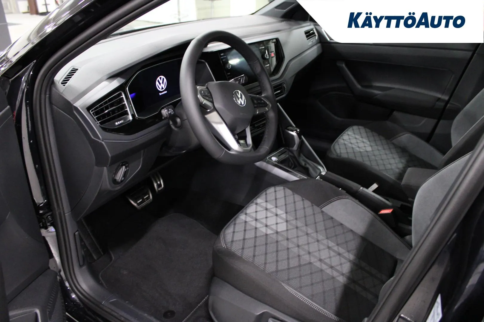 Volkswagen Taigo LTO-534 carousel image