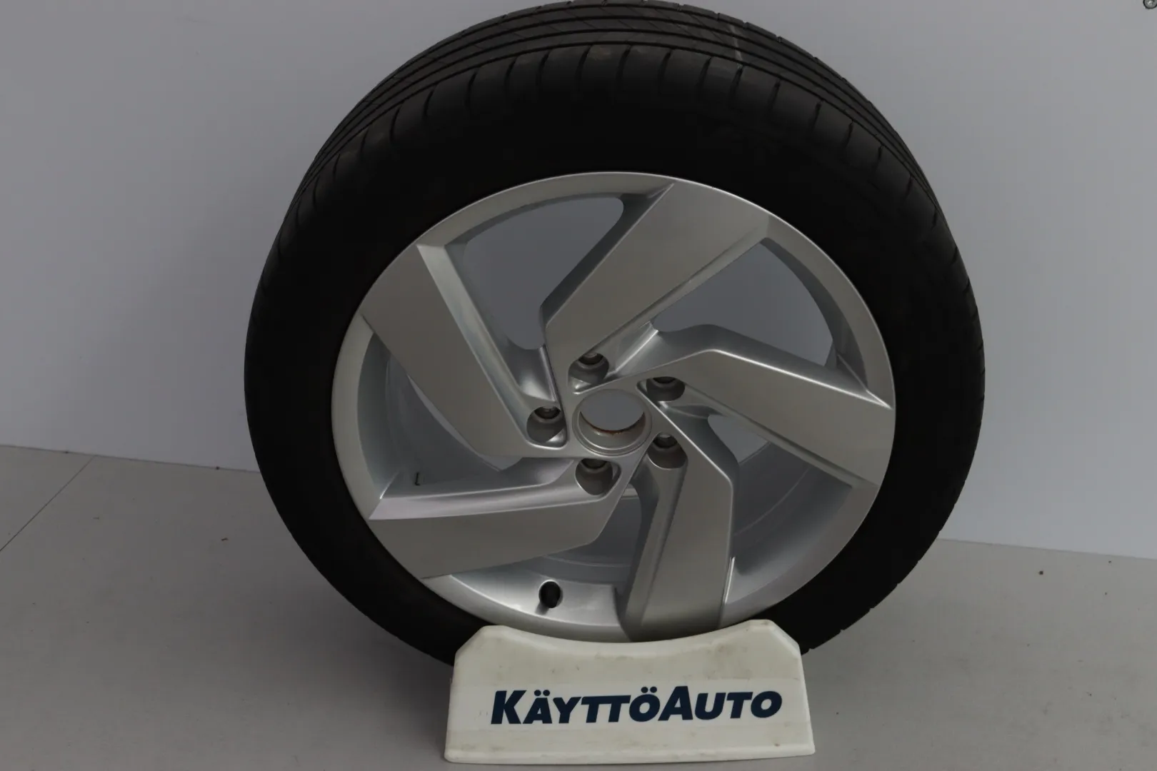 VOLKSWAGEN Golf NNU-471 carousel image