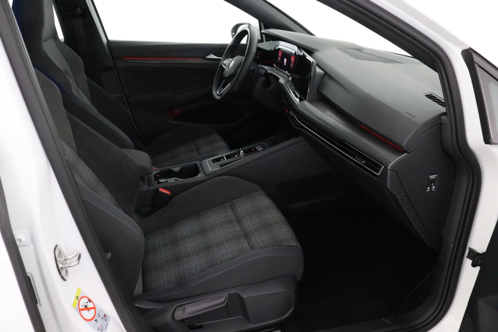 VOLKSWAGEN Golf NNU-471 carousel image