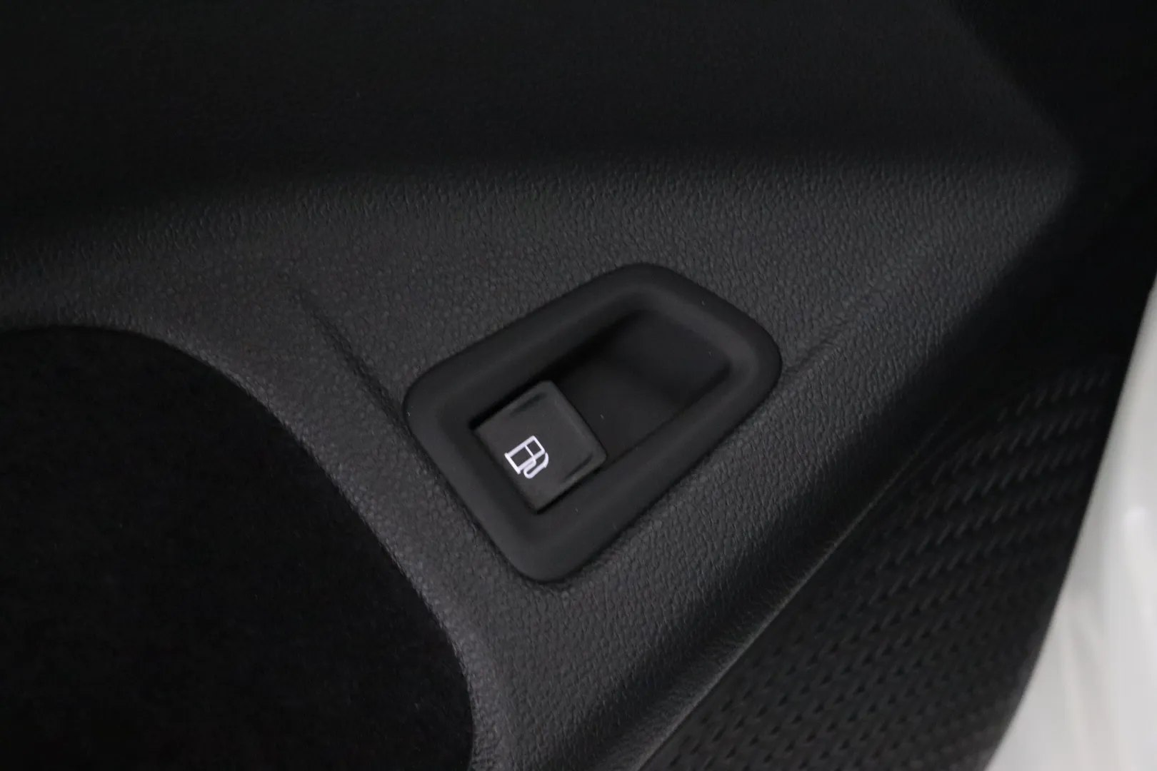 VOLKSWAGEN Golf NNU-471 carousel image