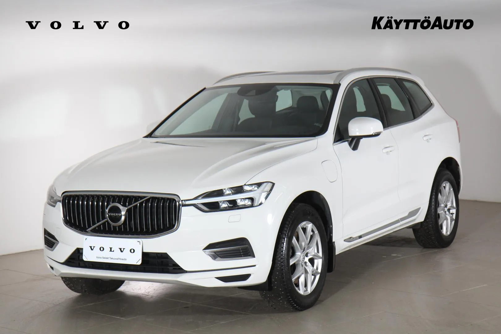 VOLVO XC60 ZNN-394 carousel image