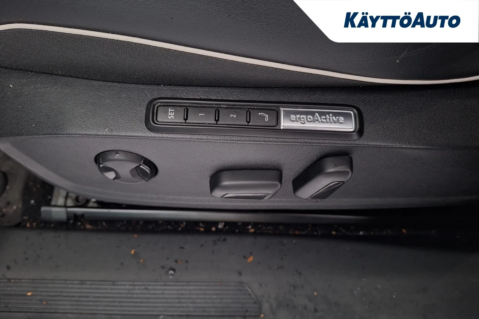 VOLKSWAGEN ID.4 FOT-570 carousel image