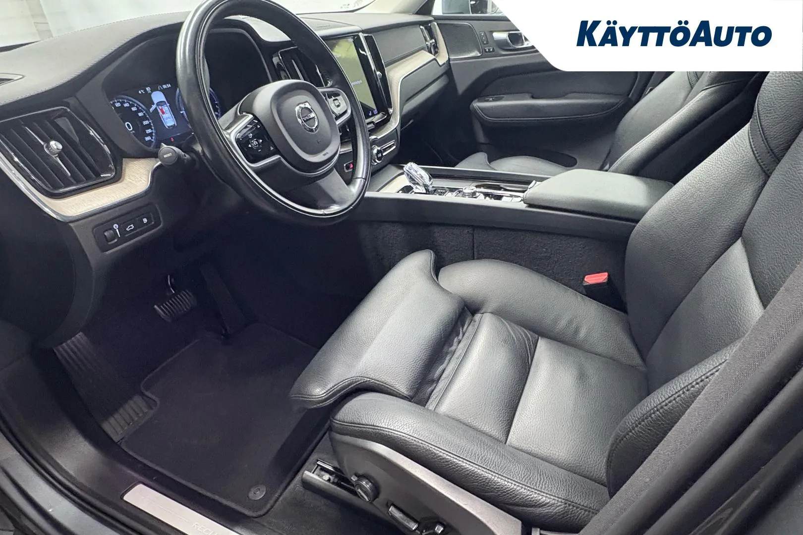 VOLVO XC60 LPM-400 carousel image