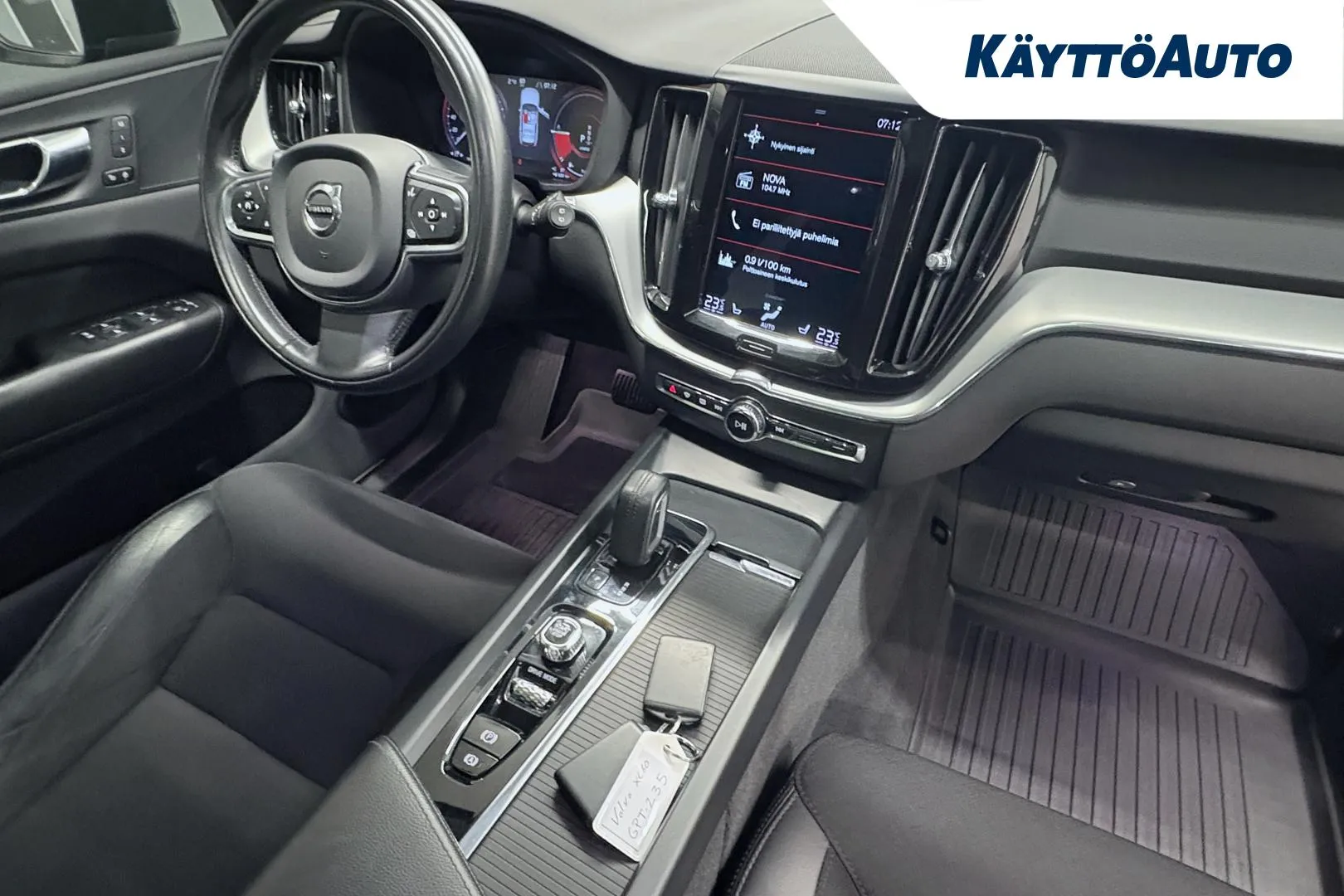 VOLVO XC60 GPT-235 carousel image