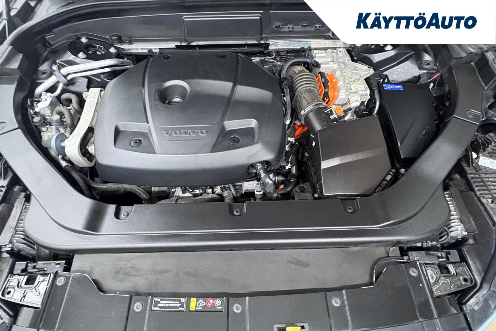 VOLVO XC60 GPT-235 carousel image