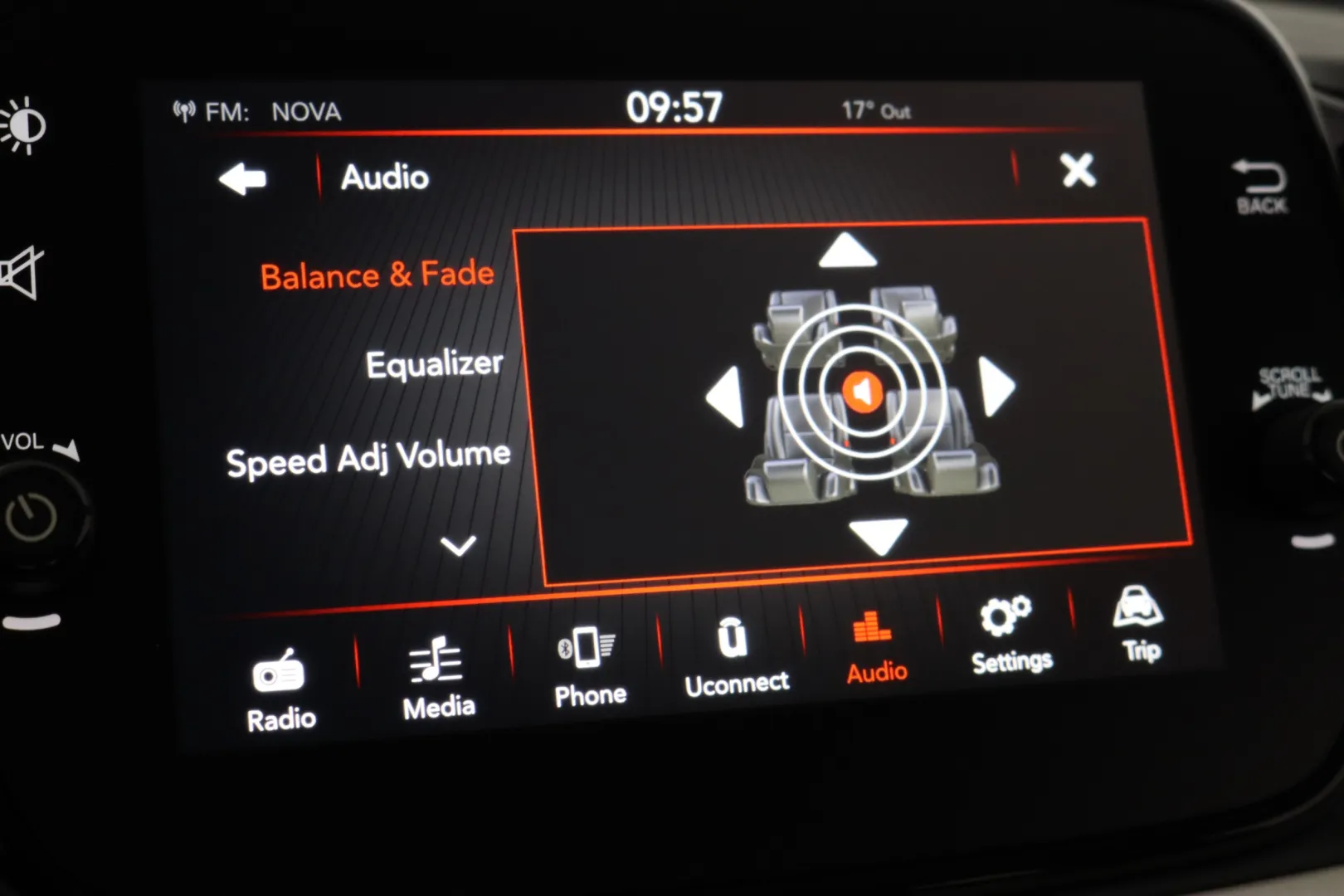 FIAT 500 YKG-157 carousel image