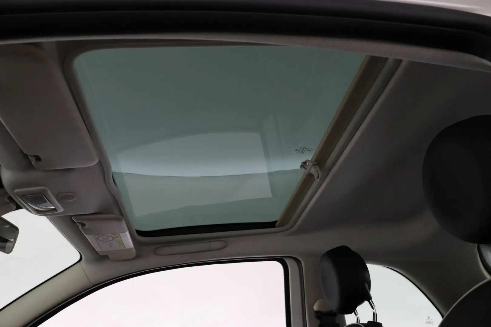 FIAT 500 YKG-157 carousel image