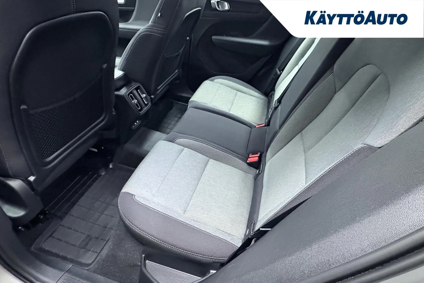 VOLVO XC40 JMS-384 carousel image