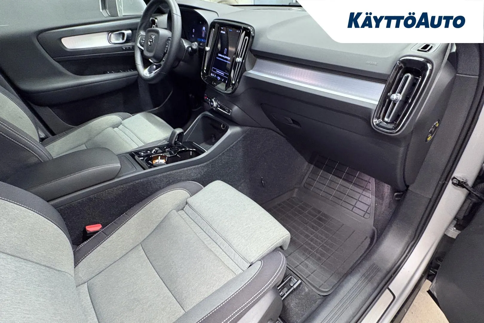 VOLVO XC40 JMS-384 carousel image