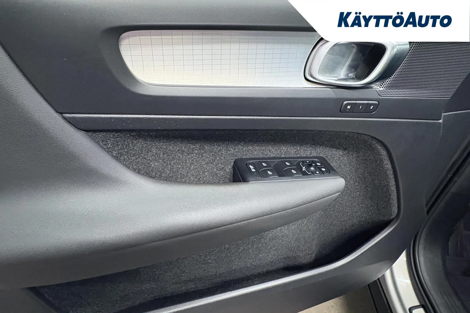 VOLVO XC40 JMS-384 carousel image