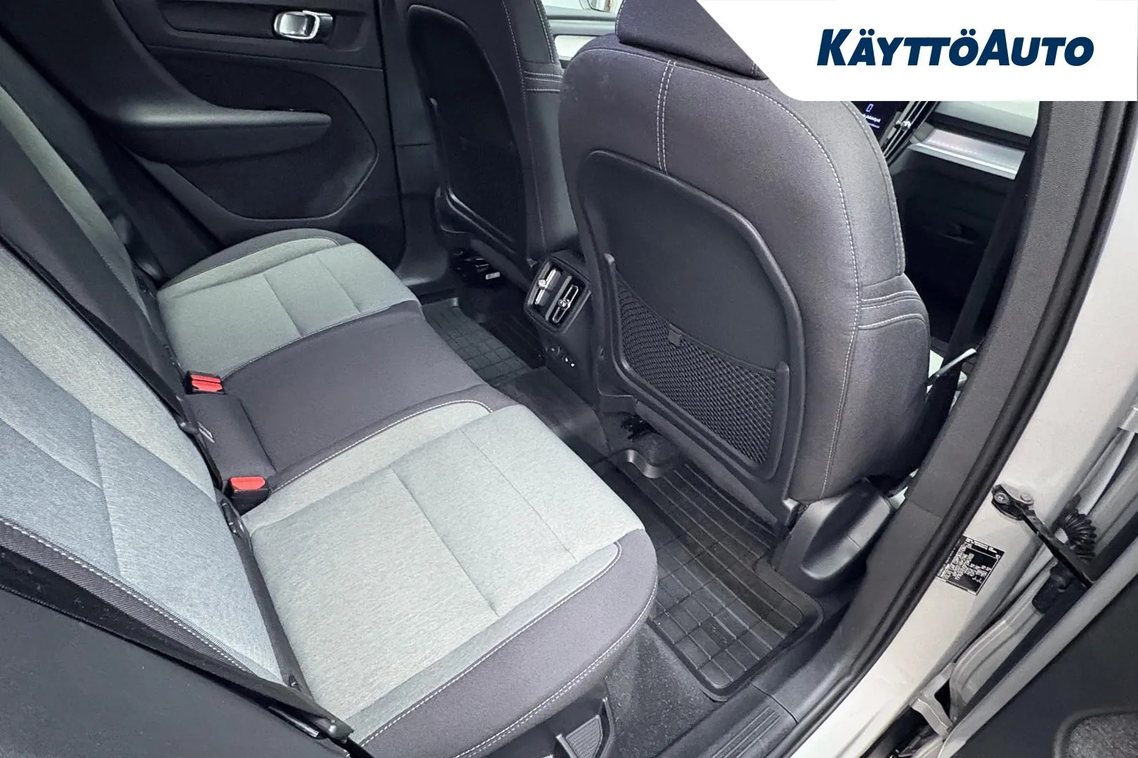 VOLVO XC40 JMS-384 carousel image