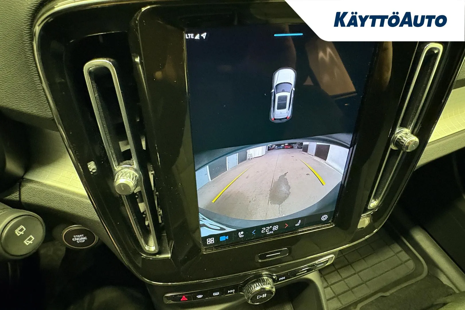 VOLVO XC40 JMS-384 carousel image