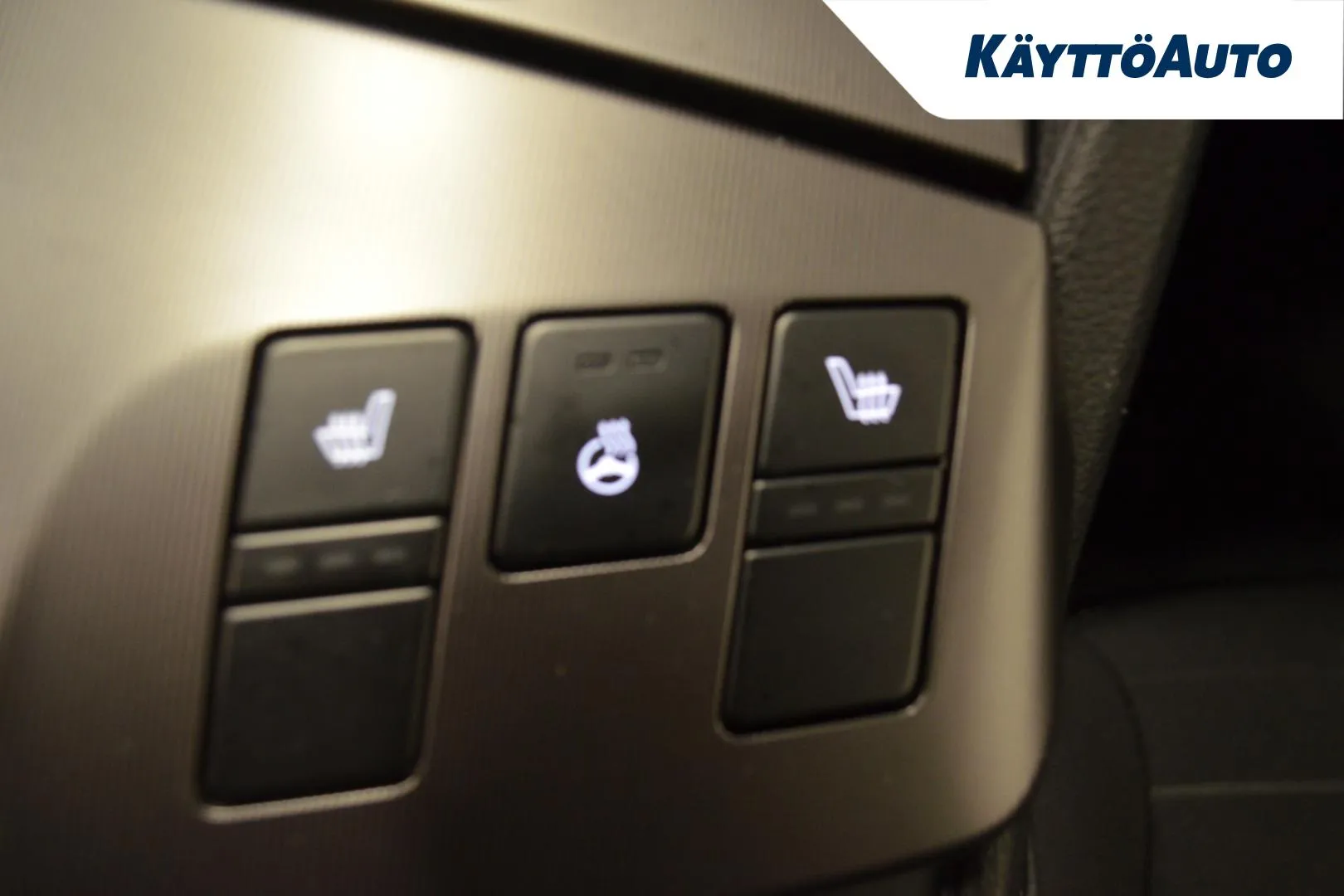 Kia Sportage KXP-399 carousel image