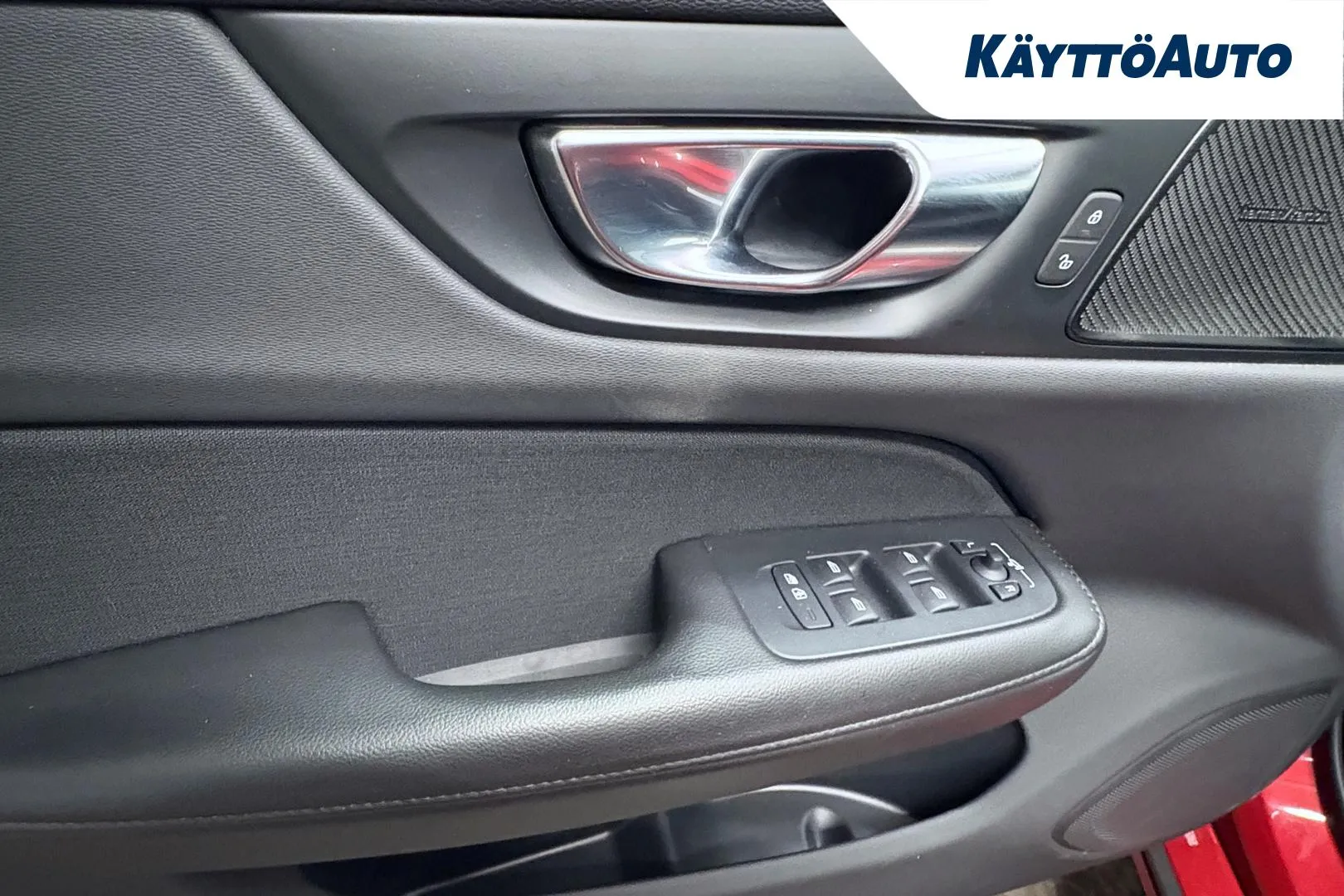 VOLVO V60 KTX-324 carousel image