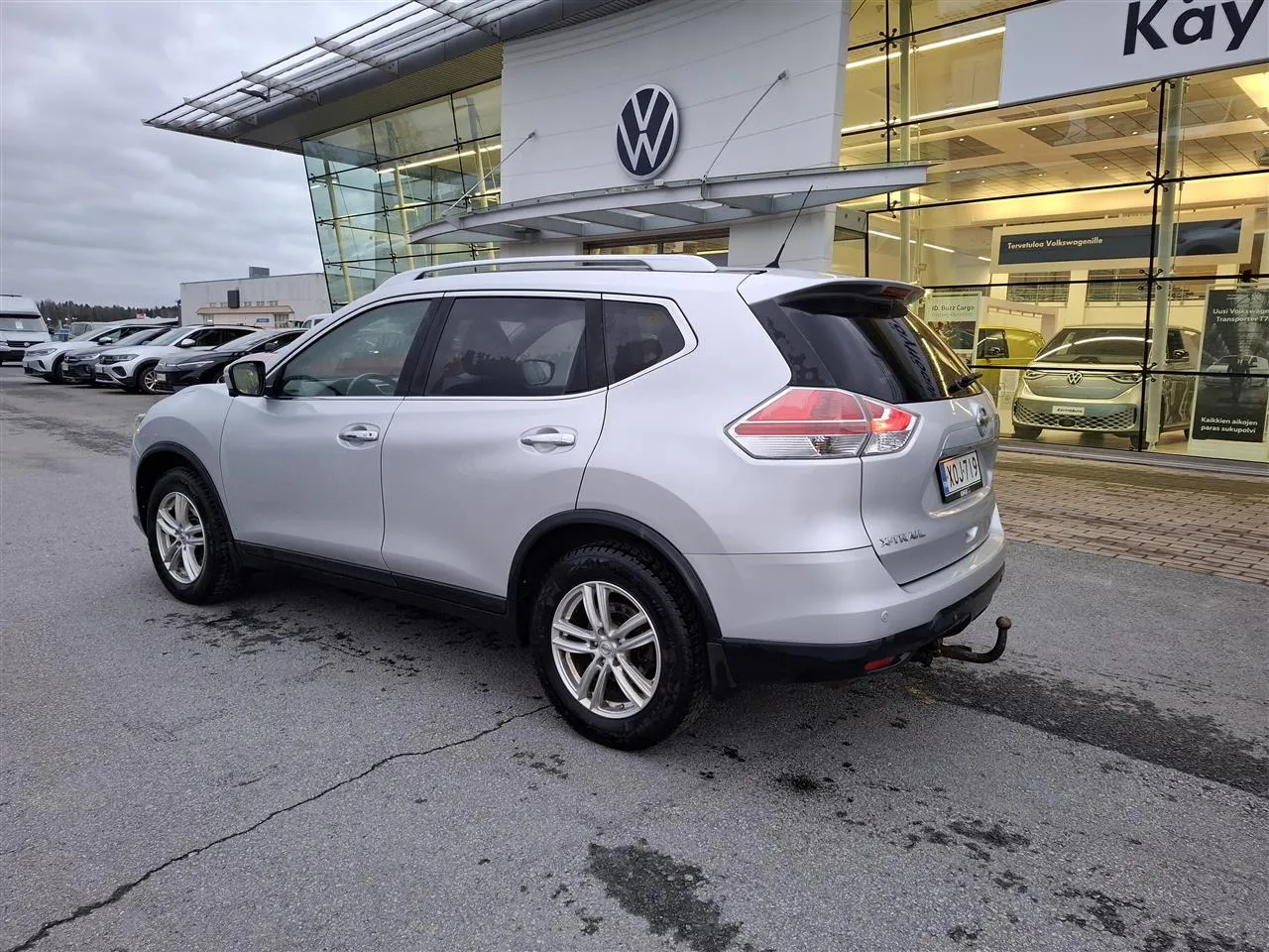 NISSAN X-Trail XOJ-719 carousel image