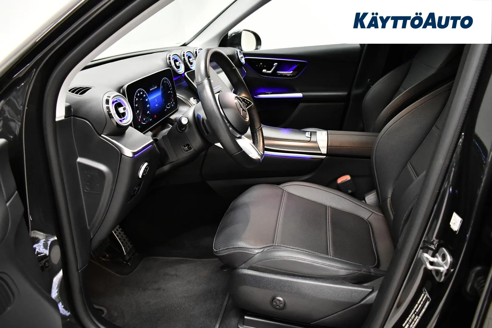 MERCEDES-BENZ GLC FRI-985 carousel image