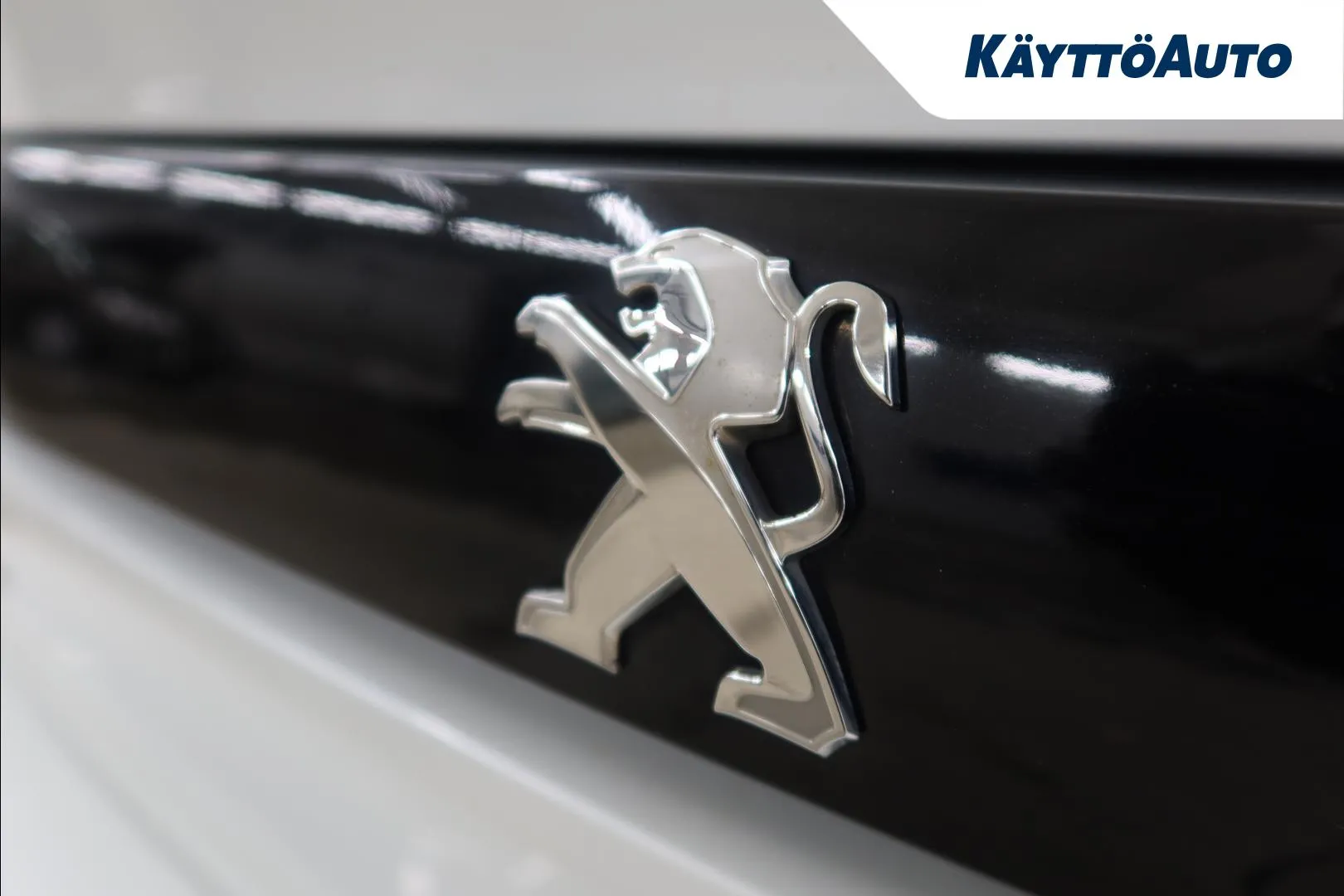 Peugeot 508 CMO-943 carousel image