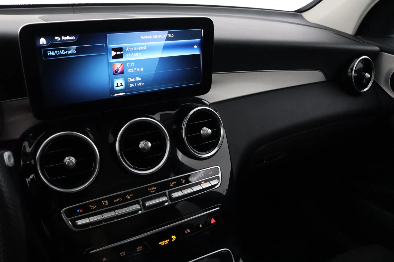 MERCEDES-BENZ GLC OZH-576 carousel image