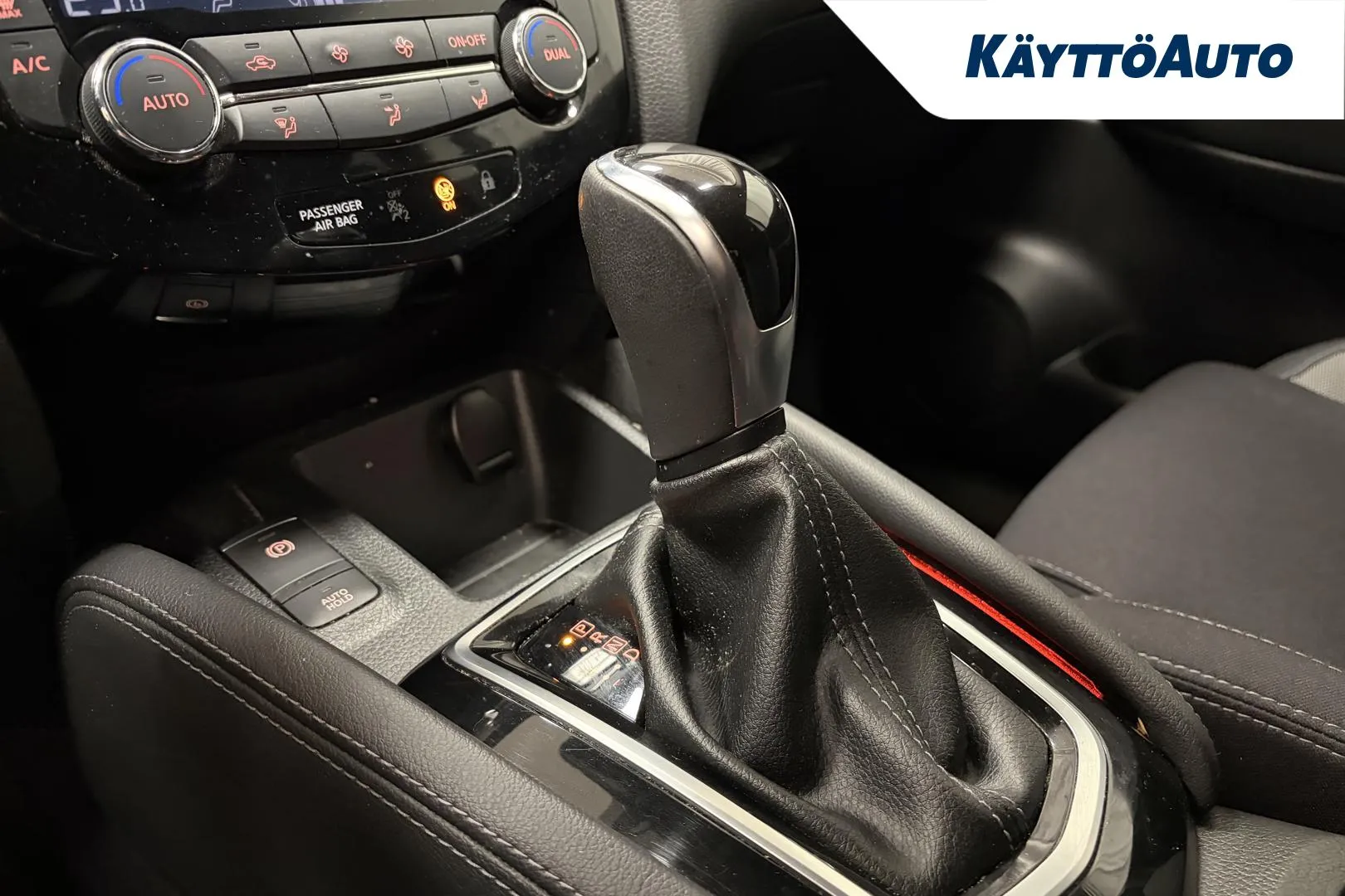 NISSAN Qashqai ESX-656 carousel image