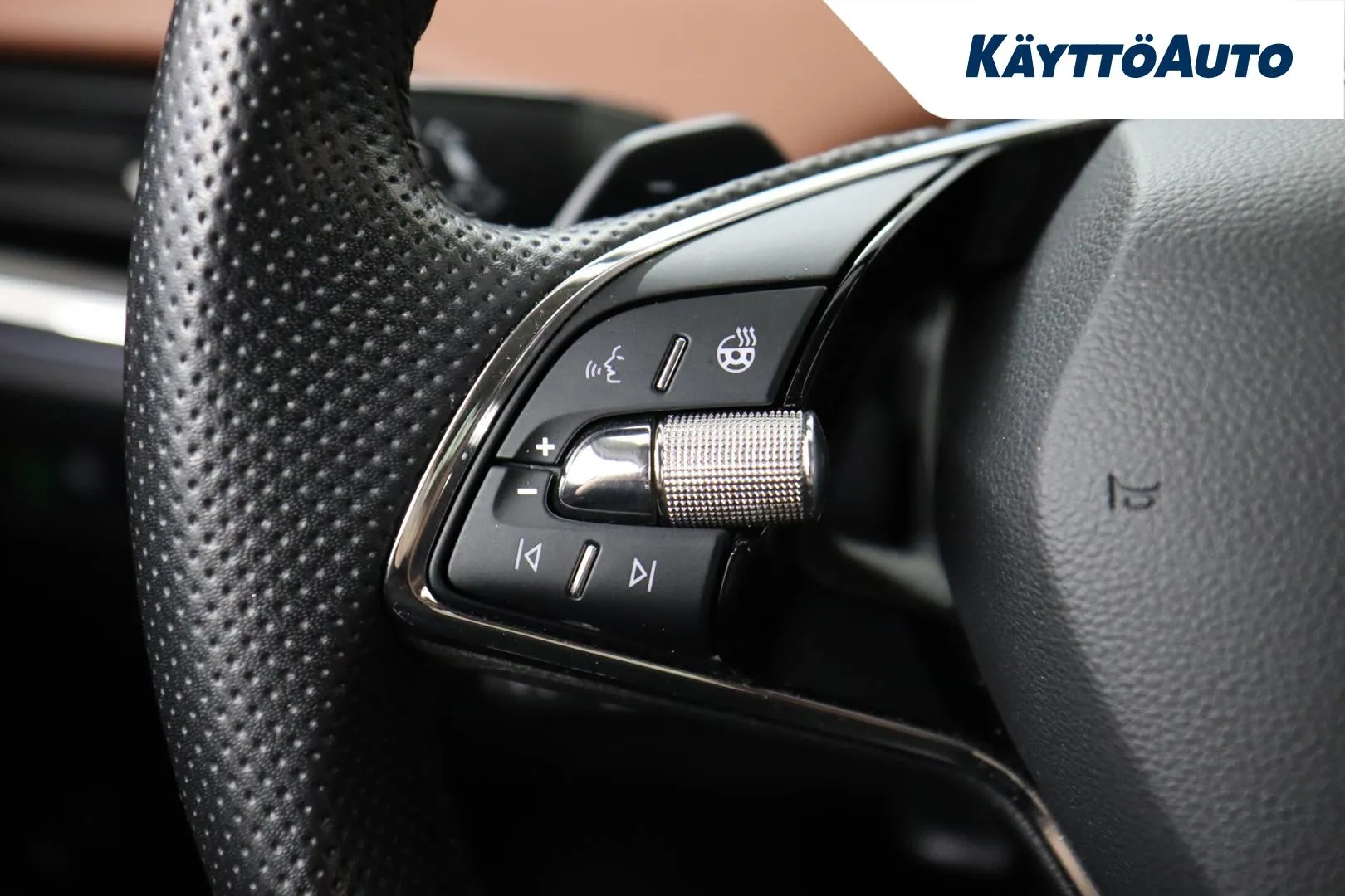 SKODA Enyaq RUT-133 carousel image