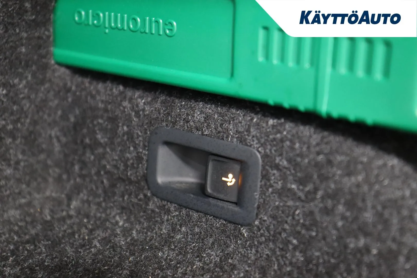 Skoda Enyaq NNH-233 carousel image