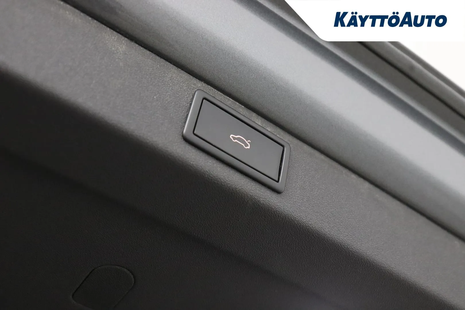 Skoda Enyaq NNH-233 carousel image