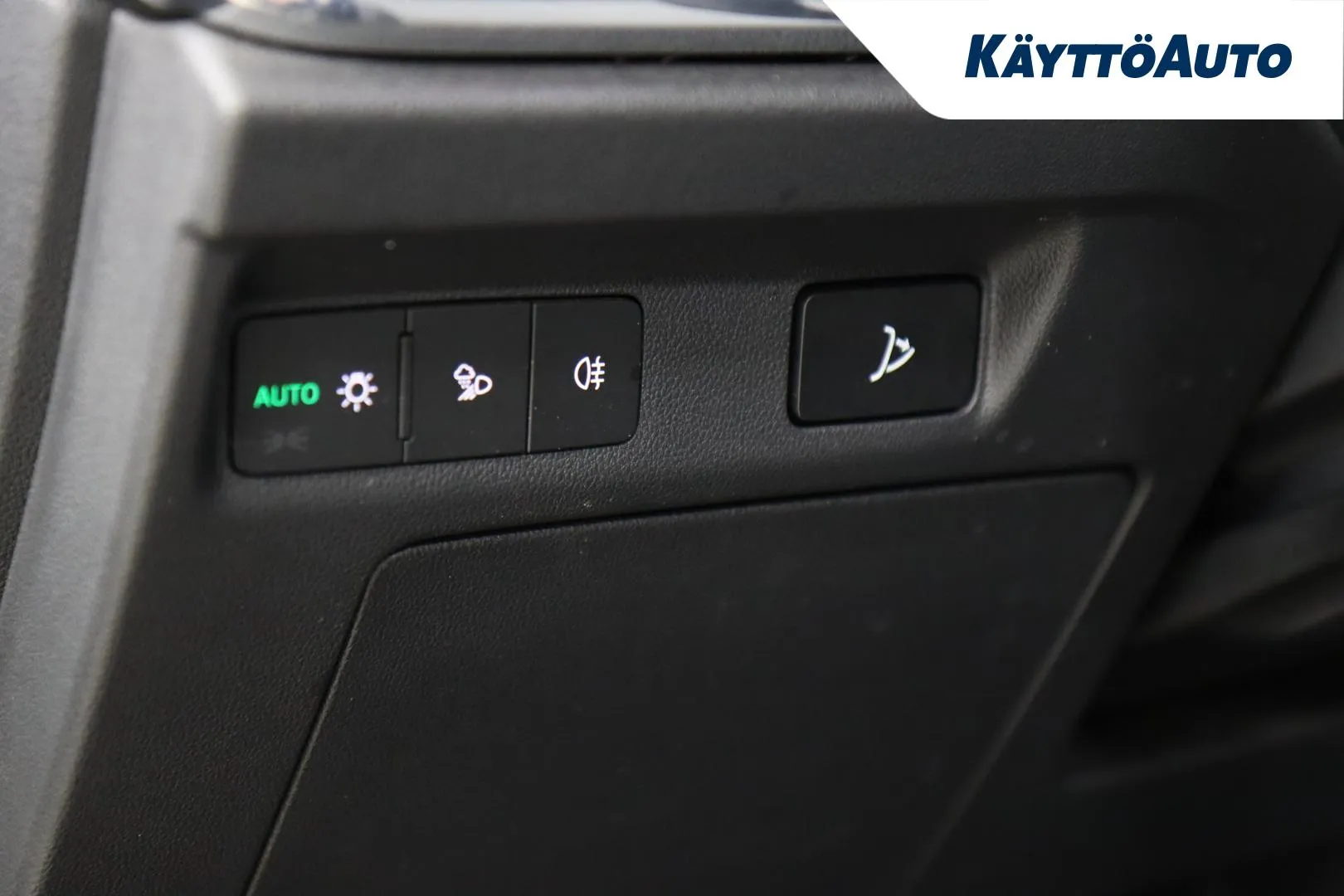 Skoda Enyaq NNH-233 carousel image