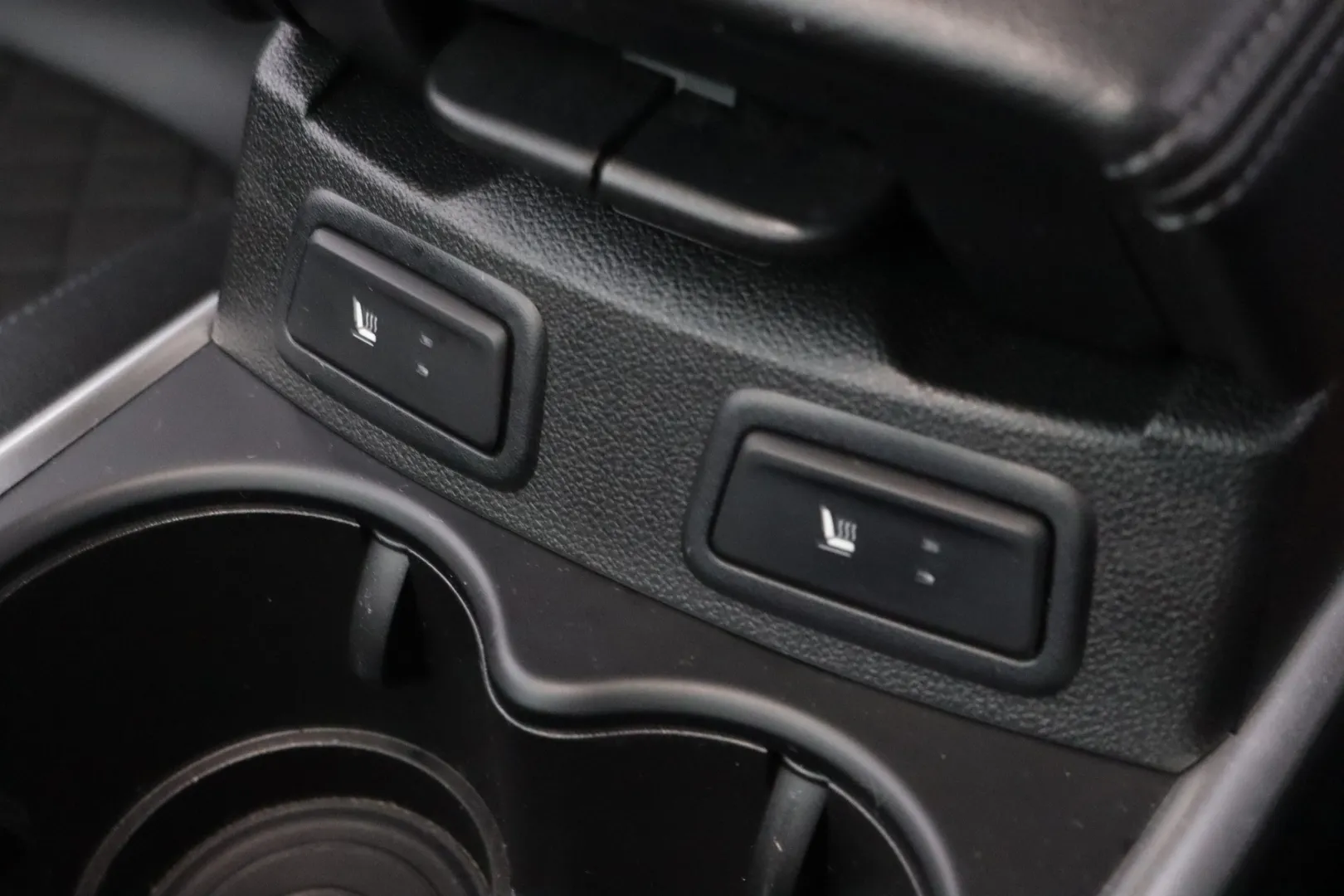 Renault Kadjar GZU-570 carousel image