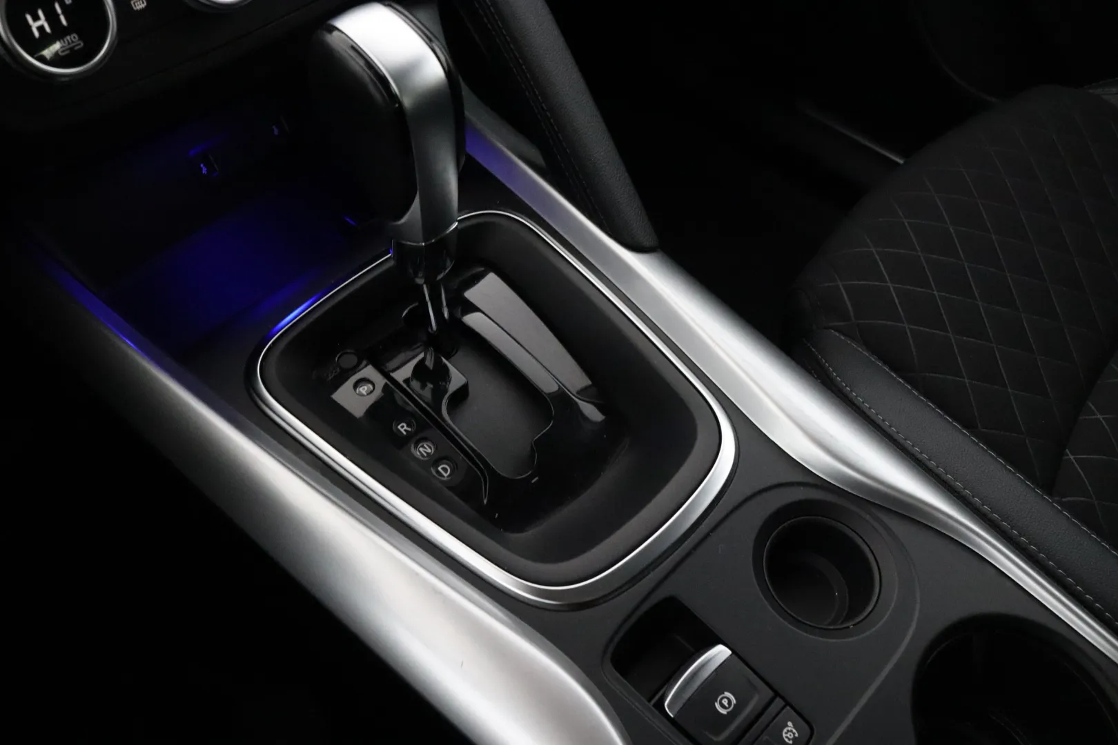 Renault Kadjar GZU-570 carousel image