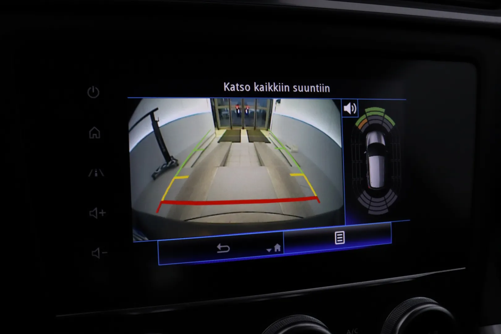 Renault Kadjar GZU-570 carousel image