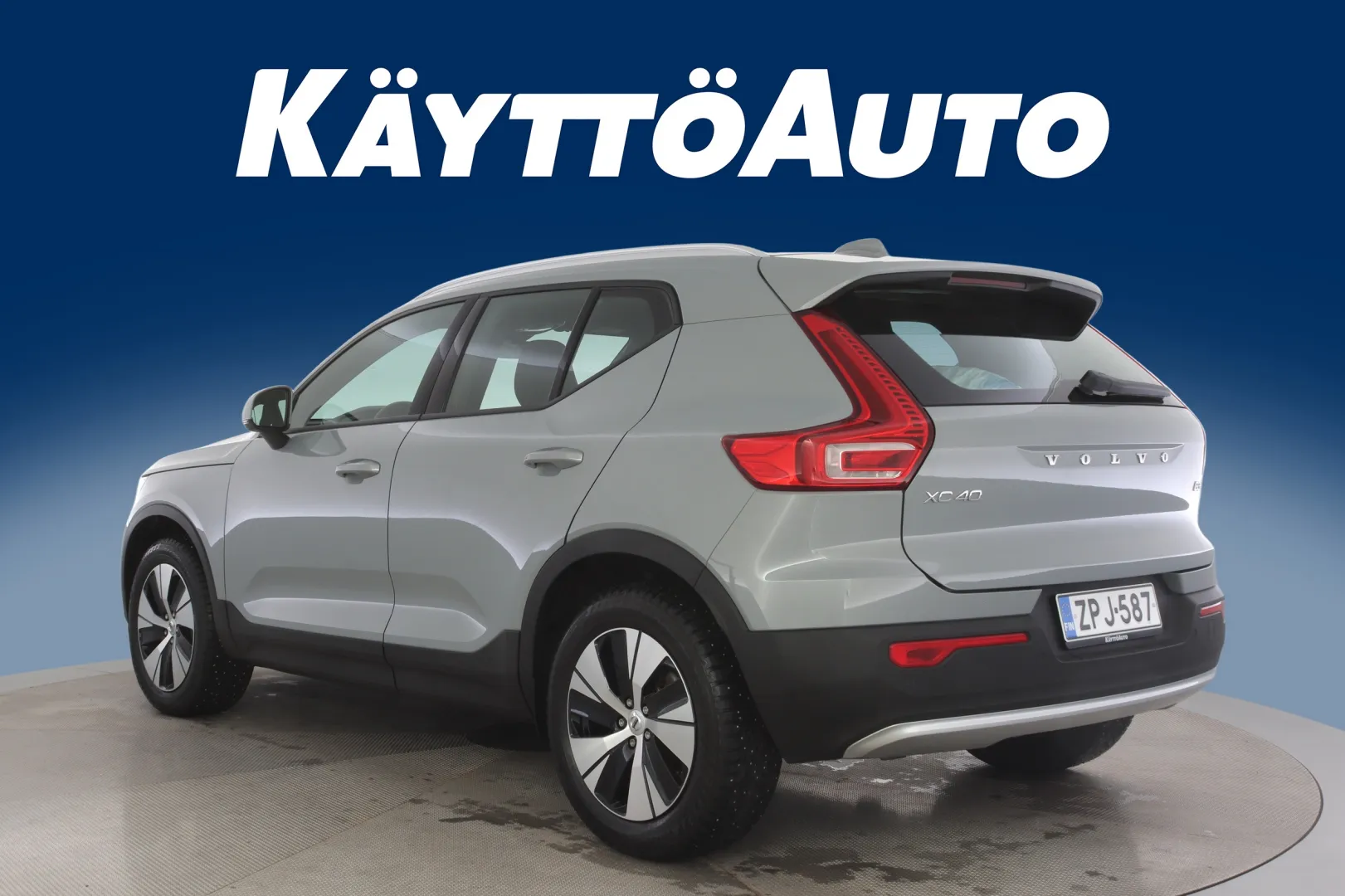 Volvo XC40 ZPJ-587 carousel image