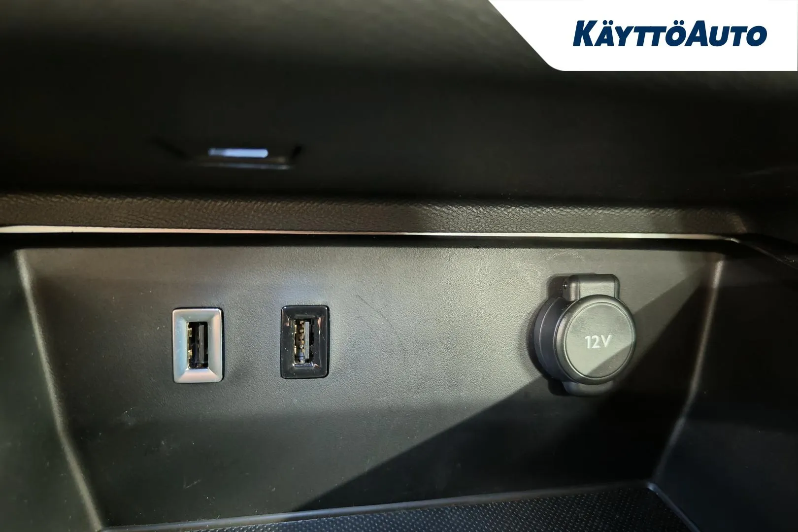 Citroen C5 Aircross RXB-370 carousel image