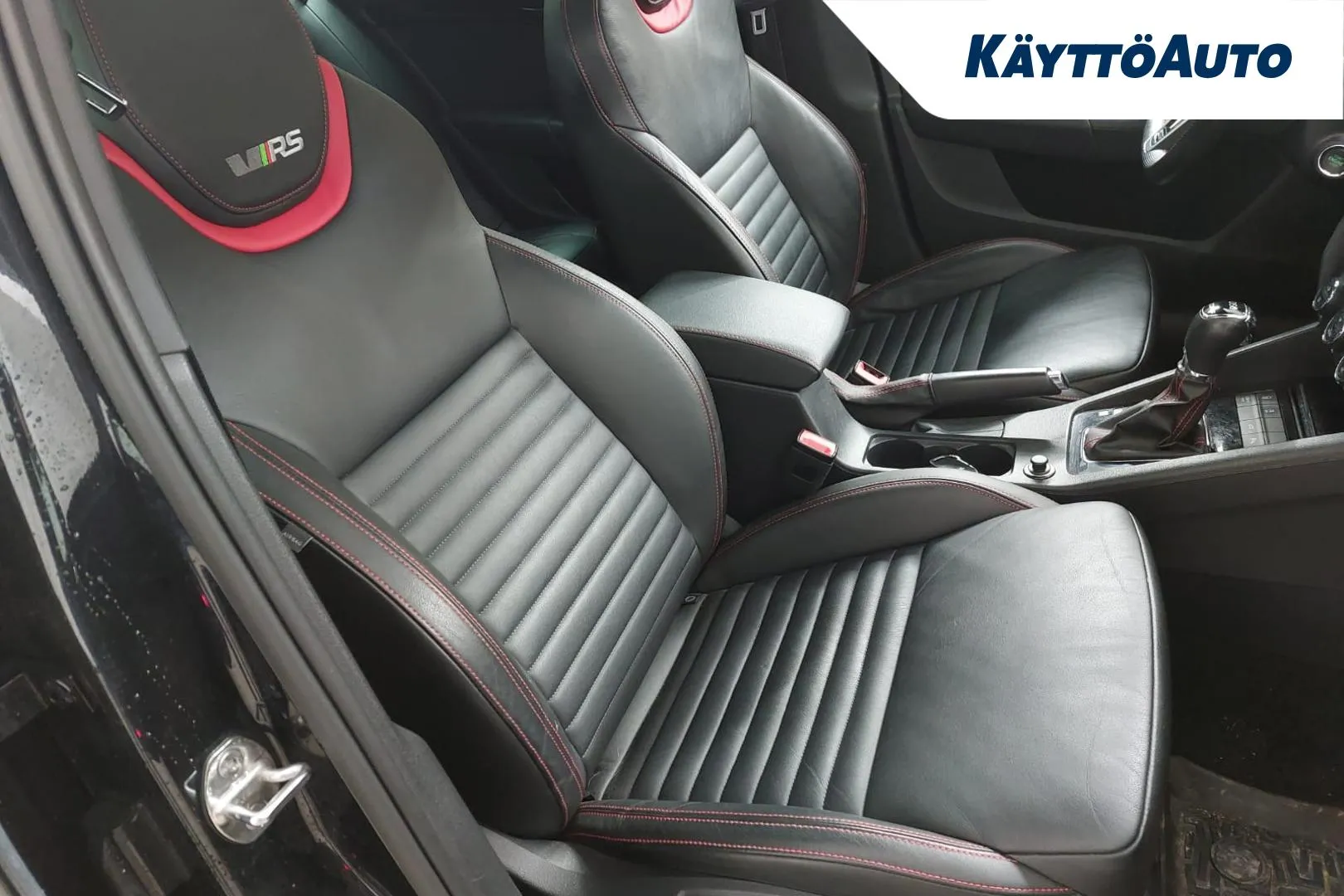 SKODA Octavia OVP-144 carousel image